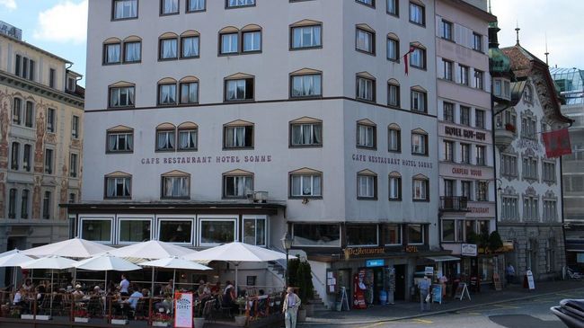 Hotel Sonne Einsiedeln Exterior photo
